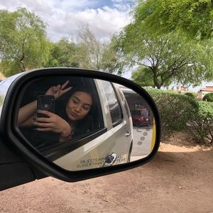 Meet your Posher, Viviana